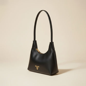 Chic Black Prada Handbag 0031