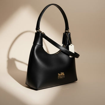 Classic Black Coach Handbag 0021